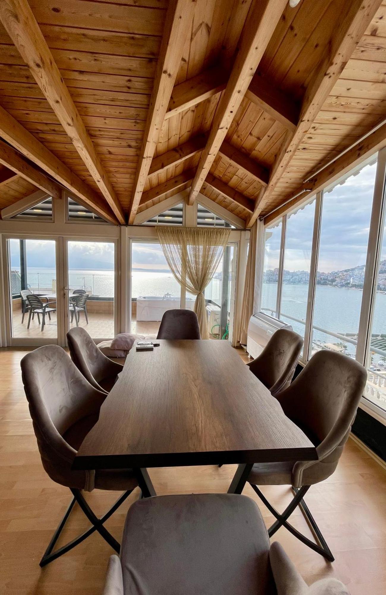 Seaview Golden Penthouse Sarandë Exterior foto